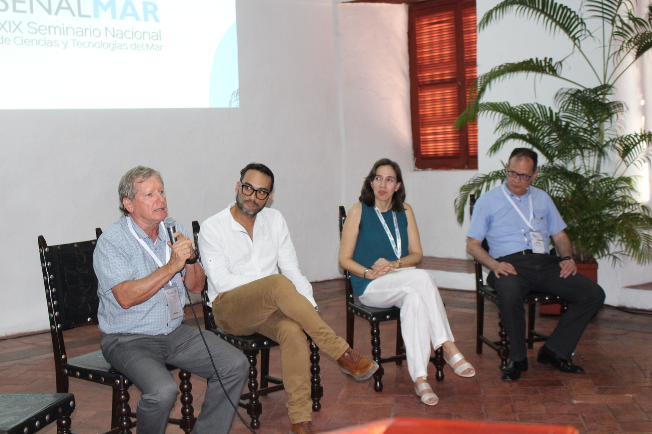 Actividad académica y experiencia de campo del Doctorado en Ciencias del Mar 32