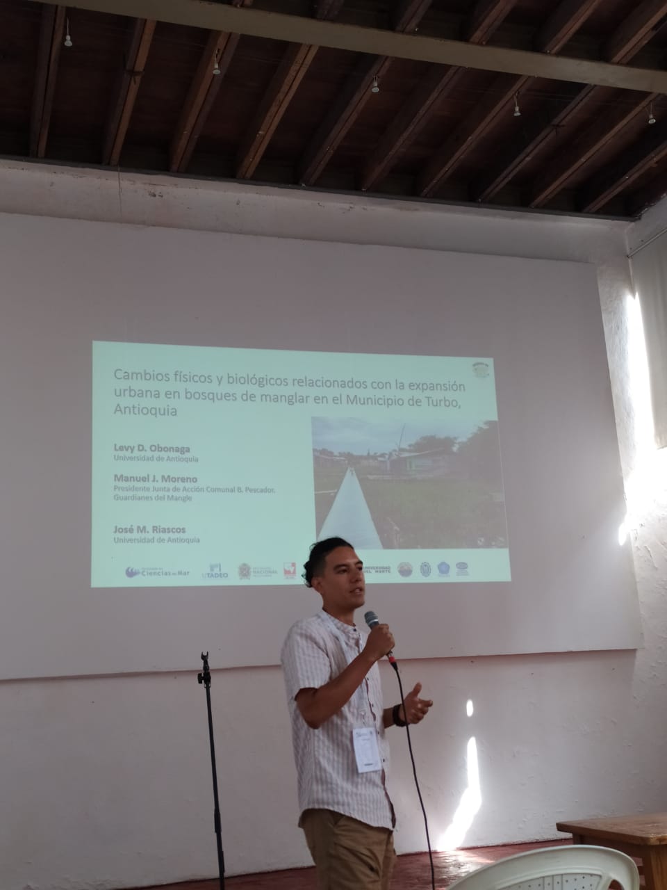 Actividad académica y experiencia de campo del Doctorado en Ciencias del Mar 13