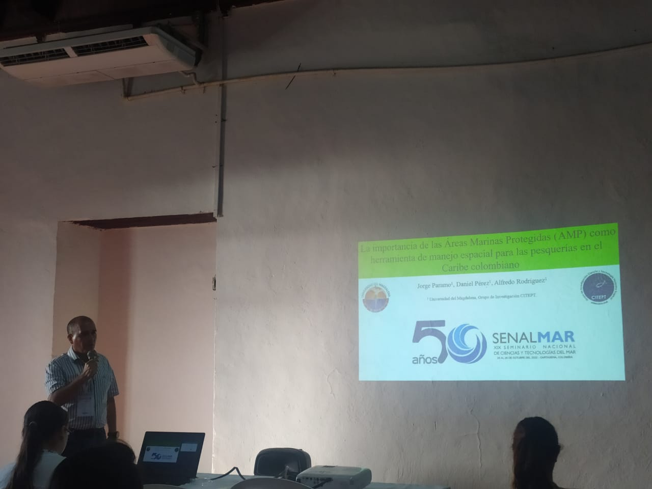 Actividad académica y experiencia de campo del Doctorado en Ciencias del Mar 4